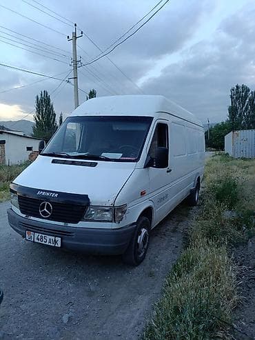 грузавая машина: Легкий грузовик, Mercedes-Benz, Б/у — 1