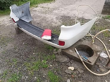 бампер 180: Бампер Toyota, Б/у — 3