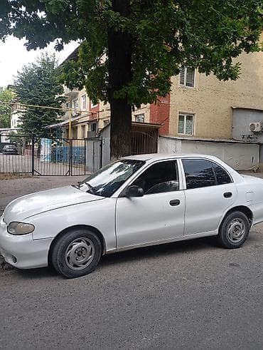 hyundai pony: Hyundai Accent: 1997 г., 1.4 л, Механика, Седан — 5