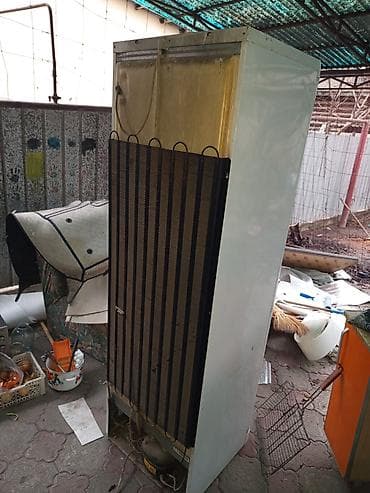 a way out: Холодильник Indesit, Б/у, Двухкамерный, De frost (капельный), 2 * — 4