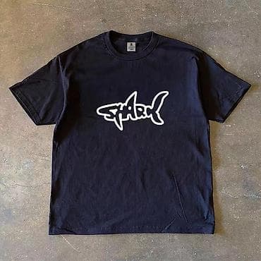 Личные вещи: Футболка с принтом “SHARK” - Базовая футболка унисекс с круглым — 1