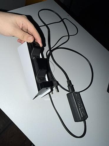 Зарядная док-станция для геймпадов PlayStation 5 (DualSense) -