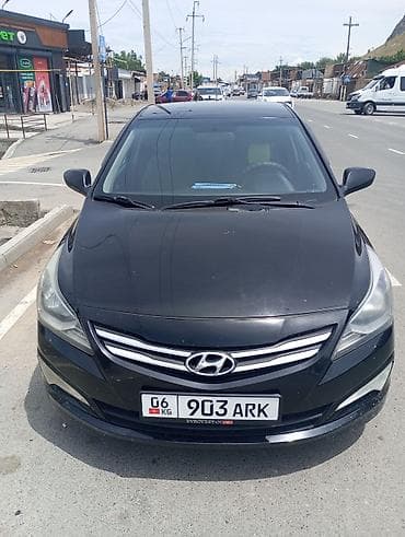 camry 2 2: Hyundai Solaris: 2016 г., 1.6 л, Автомат, Газ, Хэтчбэк — 1