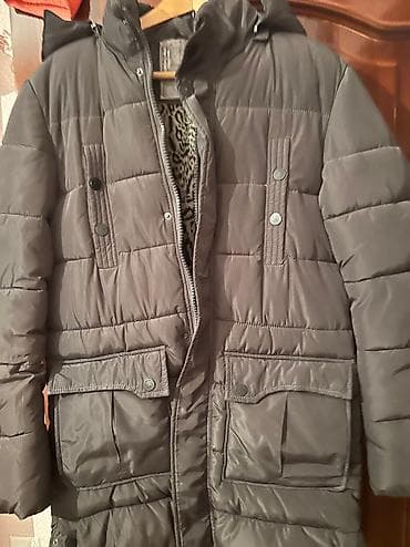 Эркектер кийими: Продаю куртку мужскую. Состояние отличное, модель удлиненная . Вся — 6