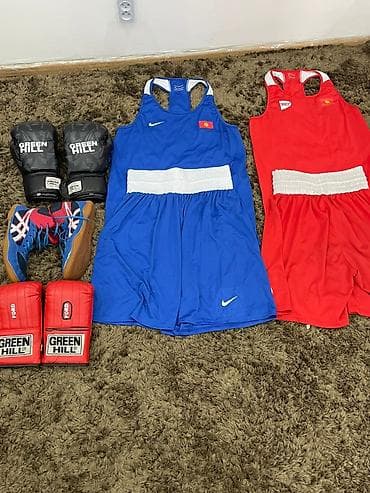 Жүгүрүү үчүн салынмалар: Комплект экипировки для бокса: Синий форма : 950 Красный форма :750 lalafo.kg да — 1 Жүгүрүү үчүн салынмалар: Комплект экипировки для бокса: Синий форма : 950 Красный форма :750 — 1