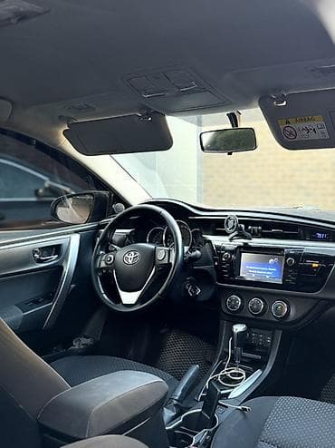 pes 2013: Toyota Corolla: 2014 г., 1.6 л, Автомат, Бензин, Седан — 4