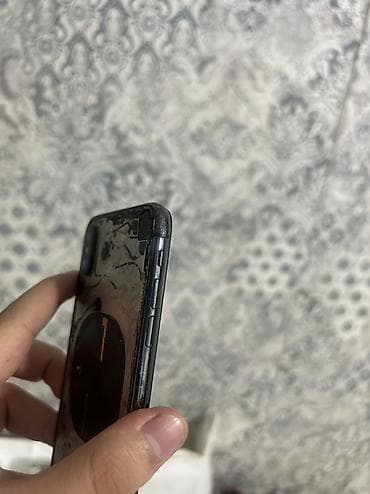 a 72: IPhone X, Б/у, 256 ГБ, 100 % — 5