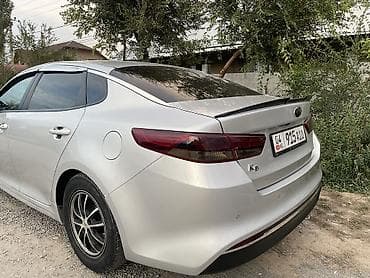 срочностью: Kia K5: 2018 г., 2 л, Автомат, Газ, Седан — 10