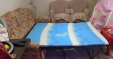 foldable table: Продается б/у диван 4-ка в хорошем состоянии . Большой диван — 4