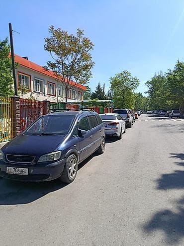 Opel Zafira: 2000 г., 2 л, Механика, Дизель, Минивэн — 2