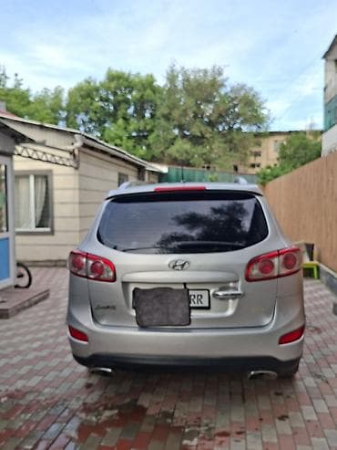 byd 6470sbev: Hyundai Santa Fe: 2010 г., Кроссовер — 6
