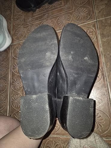 Жеке буюмдар: Женские демисезонные ботильоны с острым носом, чёрные, натуральная — 4