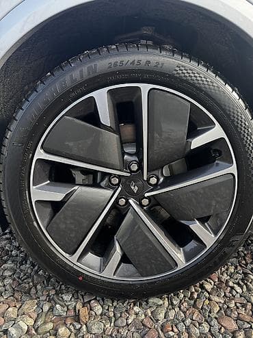 машины бишкек цены: Lixiang L7: 2025 г., 1.5 л, Гибрид — 5