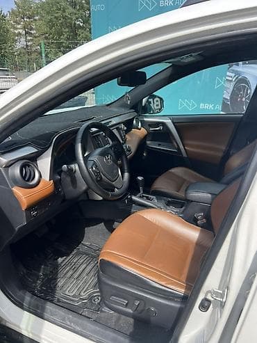 Toyota RAV4: 2016 г., 2.5 л, Автомат, Бензин, Кроссовер — 5