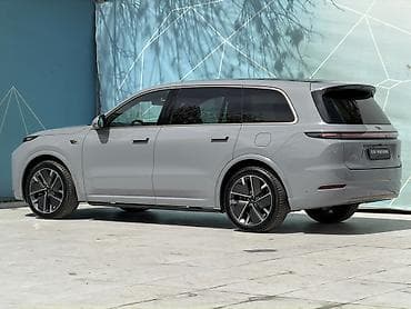 lixiang l7 купить: Lixiang L9: 2025 г., 1.5 л, Автомат, Гибрид, Кроссовер — 6