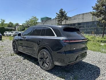 Lixiang: Lixiang L6: 2025 г., 1.5 л, Автомат, Гибрид, Кроссовер — 9