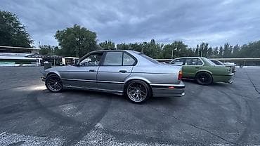 BMW: BMW 5 series: 1989 г., 2.5 л, Механика, Бензин, Седан — 3