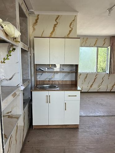 квартира студия с панорамными окнами: Студия — 8