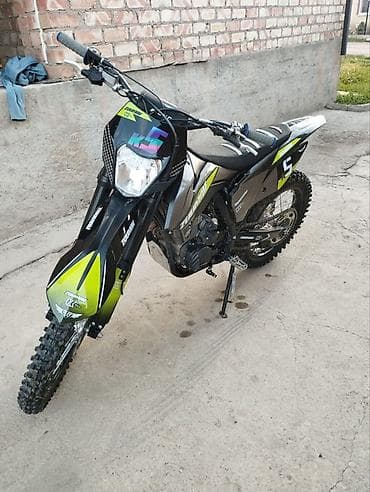 Эндуро/кроссовый мотоцикл Zuumav (серия K5 по наклейкам)
