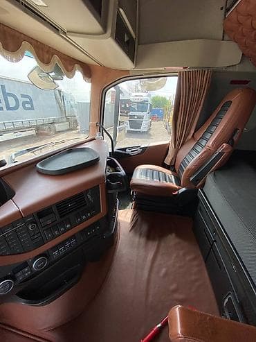 fr v: Тягач, Volvo, 2019 г., Без прицепа — 10