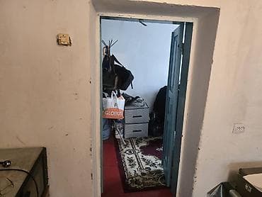 строитель дача: Сдаётся дом - Планировка: прихожая, просторная жилая комната — 8