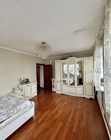 Спальный гарнитур, Б/у, Двуспальная кровать, Шкаф, Комод, Белоруссия, цвет - Белый