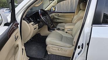 Lexus: Lexus LX: 2011 г., 5.7 л, Автомат, Бензин, Внедорожник — 5