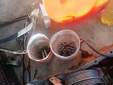 Двигатель в разбор на запчасти Наличие (см. фото): - Блок цилиндров с