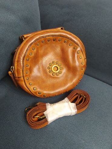 сумка ручной работы из натуральной кожи: Продаю классную мимишку, прекрасная сумочка кросбоди круглая диаметром — 12