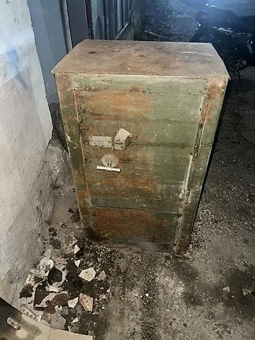 замок для сейф: Металлический сейф/шкаф для хранения - Материал: массивная сталь — 1