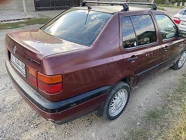 карбюратор на фольксваген: Volkswagen Vento: 1994 г., 1.8 л, Механика, Бензин, Седан — 4
