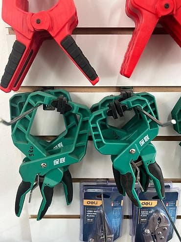 Промышленная химия: Пружинные струбцины (spring clamp) Описание: - Универсальные — 3