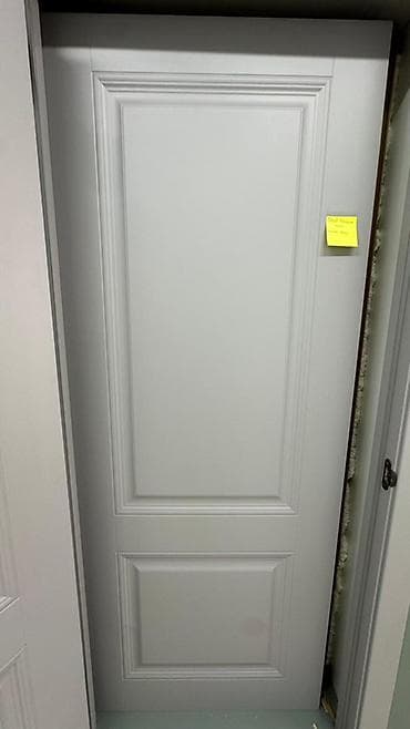 third edition solution: Межкомнатная дверь в классическом стиле. - Полотно глухое, с двумя — 1