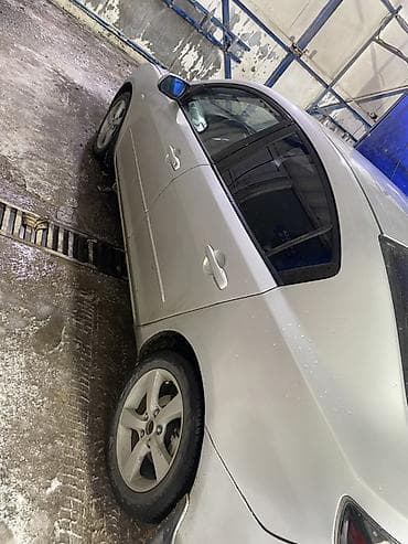 купить машину мазду: Mazda 3: 2005 г., Седан — 1