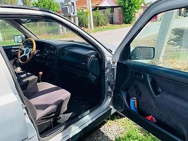 гольф 2 1 8: Volkswagen Vento: 1993 г., 1.8 л, Механика, Бензин, Седан — 5