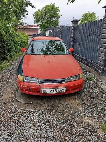 Mazda 626: 1992 г., Механика, Бензин, Седан