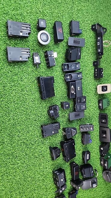 bmw e92: Кнопки салонные Год 2003 Цена 500сом шт В отличном состоянии, очень — 1