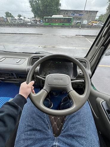 авто манипулятор: Манипулятор, Isuzu, 1996 г., от 4 т — 7
