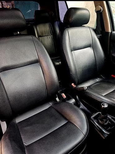 головка ауди 100 2.3: Volkswagen Golf: 1998 г., 1.8 л, Механика, Бензин, Хэтчбэк — 3