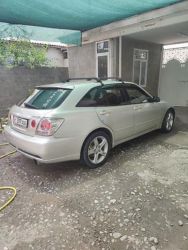 родной окрас: Toyota Altezza: 2002 г., 2 л, Автомат, Бензин, Универсал — 3
