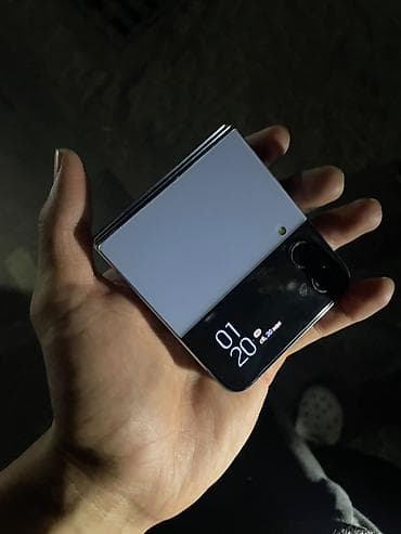 галакси z flip 5 цена: Samsung Z Flip, Б/у, 256 ГБ, цвет - Фиолетовый — 1