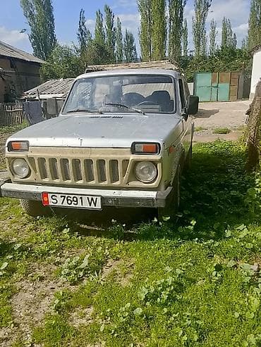 Транспорт: ВАЗ (ЛАДА) 4x4 Нива: 1997 г., 1.7 л, Механика, Бензин, Внедорожник — 1