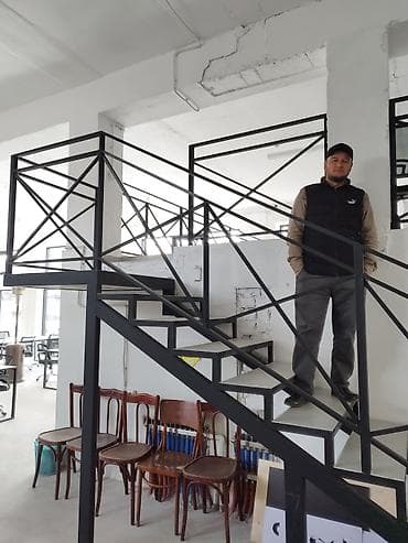 рейки на стену: Готовые перила, Материал: Металл, Для лестницы — 10