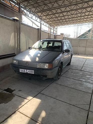 Volkswagen Passat Variant: 1989 г., Универсал