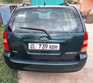 Toyota Corolla: 2001 г., 1.6 л, Механика, Бензин, Универсал at lalafo.kg Toyota Corolla: 2001 г., 1.6 л, Механика, Бензин, Универсал