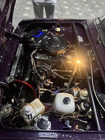 жигули 30000: ВАЗ (ЛАДА) : 1999 г., 1.6 л, Седан — 6