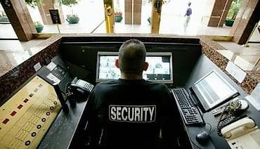 Требуется сотрудник СБ в отель *Возраст от 23 до 45 лет *Физически