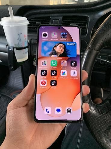 Redmi, Redmi Note 13, Колдонулган, 256 ГБ, түсү - Кара, 2 SIM — 2