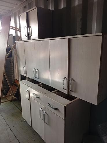 разборка кухонной мебели: Кухонный гарнитур модульный, светлый древесный декор. Состав: - — 1