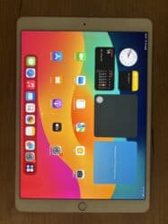 Мониторлор: Планшет, Apple, эс тутум 64 ГБ, 10" - 11", 4G (LTE), Колдонулган, Классикалык түсү - Кызгылт — 3